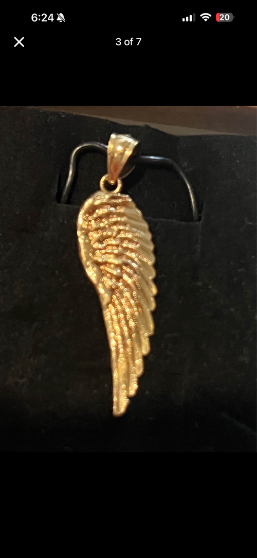10K Gold Angel Wing Pendant