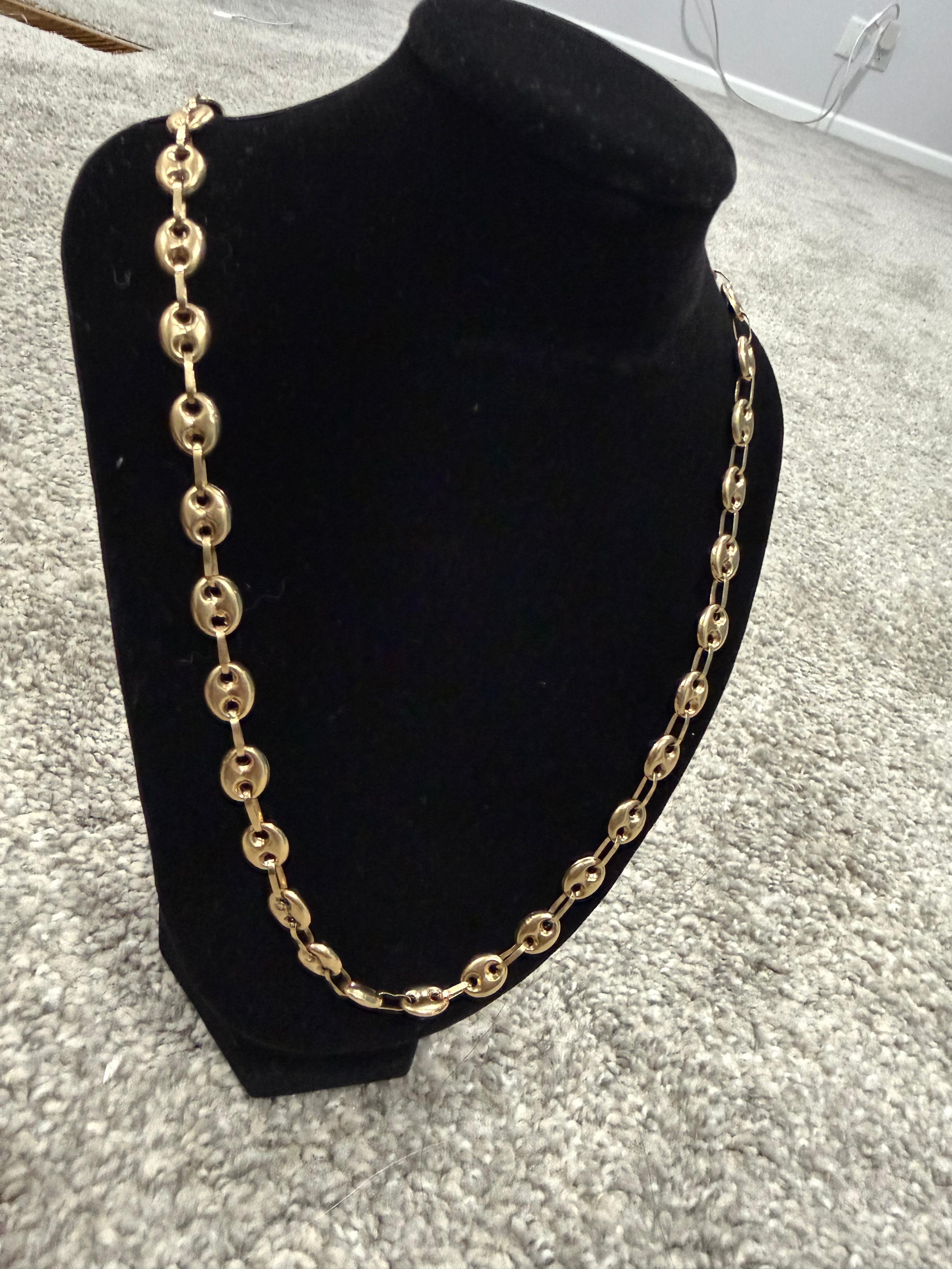 Gucci chain